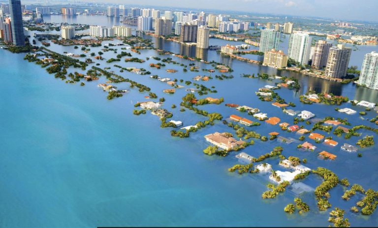 What South Beach, Miami, would probably look like if temperatures rise by 2 degrees Celsius. Image courtesy of Nickolay Lamm/ClimateCentral/sealevel.climatecentral.org